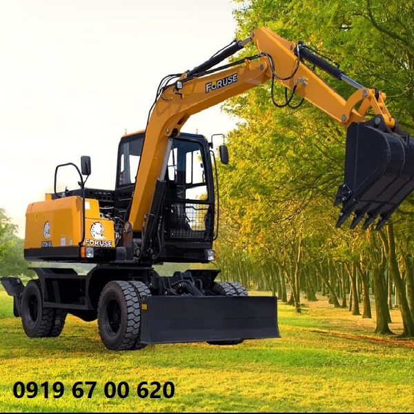 بیل مکانیکی چرخ لاستیکی فوریوز با مدل R70W-9S